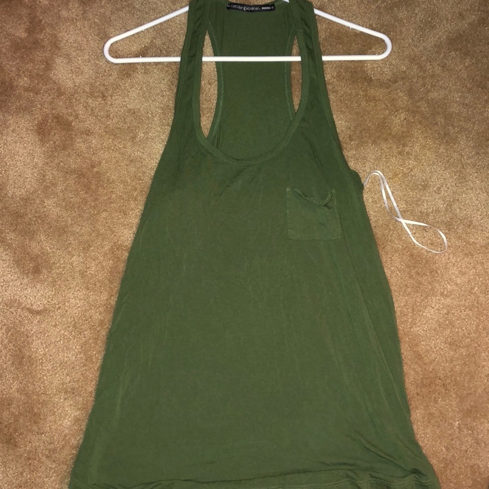 Flowy green tank top with small pocket, size M